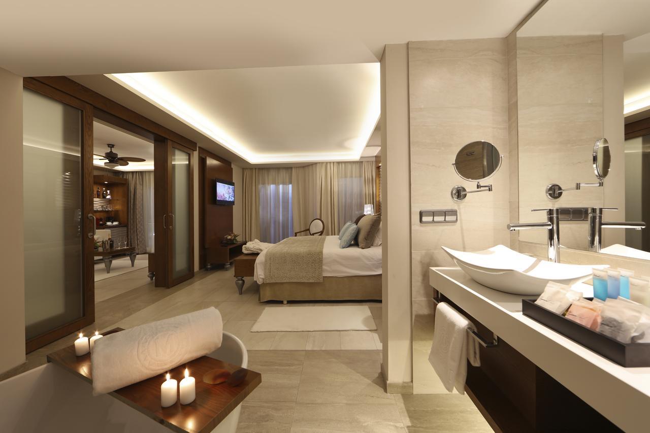 Suite Mirage Club con vistas al océano, bañera de hidromasaje al aire libre y WiFi gratuita - Solo para adultos mayores de 18 años